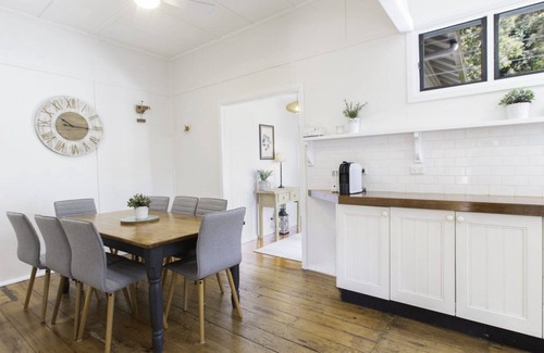 Pretty Beach Central Coast House | 'Wagstaffe Cottage' by Accom Holidays