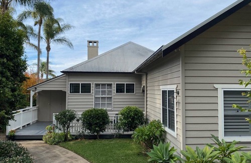 Pretty Beach Central Coast House | 'Wagstaffe Cottage' by Accom Holidays