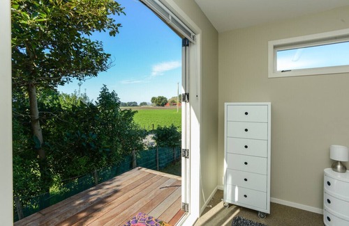 Waimarama Cottage | Waimarama Wonder - Waimarama Holiday Home