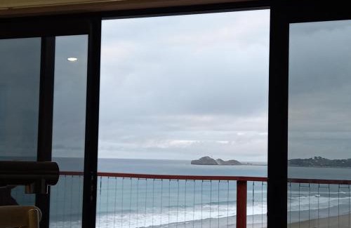 Whakataki House | Waio-iti, farm stay on the beach