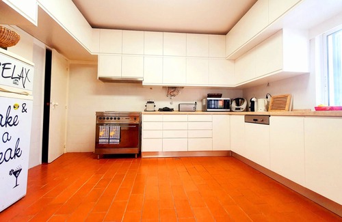 Tomar House | Wakevilla Guesthouse