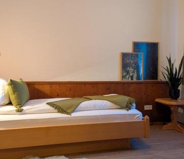 Schoenau an der Brend Apartment | Wald Villa Schönau