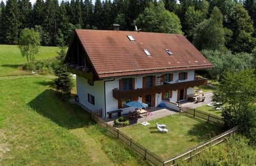 Drachselsried House | Waldhaus Sonnenberg Apartment 1