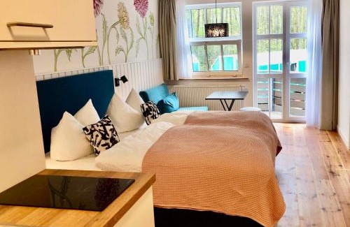 Neuruppin Apartment | Waldschenke Stendenitz Übernachten im Wald am See
