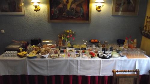 Mittenwalde Bed & Breakfast | Waldschlösschen