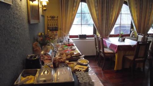 Mittenwalde Bed & Breakfast | Waldschlösschen