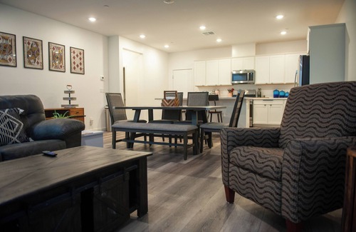 Townsite House | Walk On Water Street - Townhouse in historic downtown Henderson