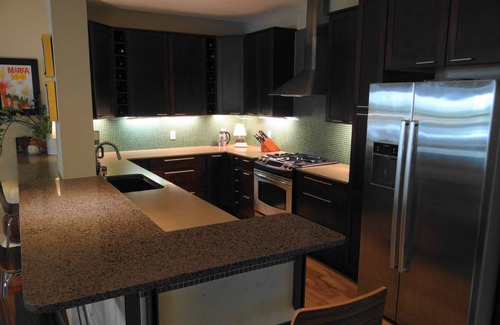 Zilker House | Walk to ACL and Downtown. Retreat with Pool, BBQ and Peloton