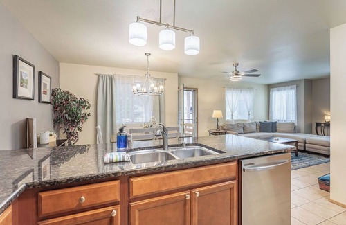 Downtown Leavenworth Condo | Walk to Downtown, Restaurants, Gazebo, Coaster, Pet Friendly and Free Parking!
