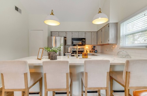 April Sound House | Walk to Lake Conroe: Family-Friendly Getaway!