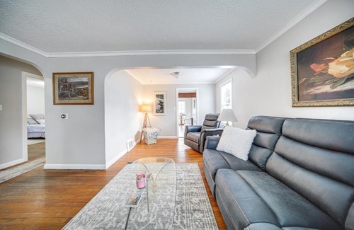 Erie House | Walk to Lake Erie and Beach Access Home with Deck!