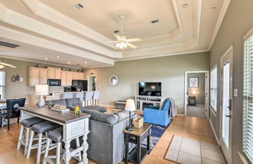 Port Bolivar House | Walk to Ocean Pura Vida Crystal Beach House!