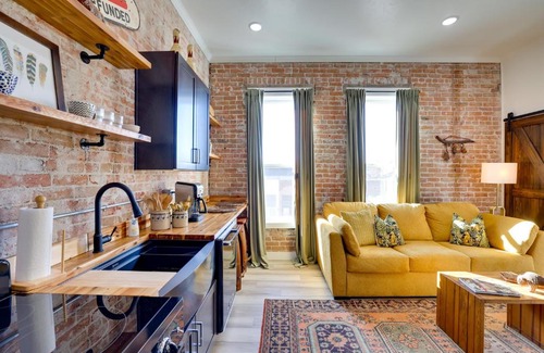 Emmett Apartment | Walk to Shops and Eats Charming Dtwn Emmett Apt!