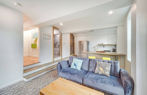 Connelly Apartment | Walk to Waterfront: Chic Hudson Valley Garden Apt