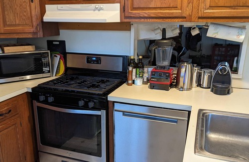 Concord Condo | Walking Distance to Downtown Concord w/ Air Conditioning