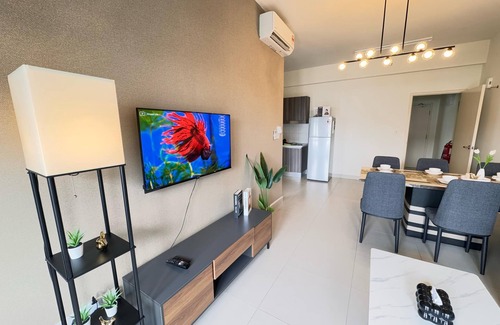Cyberjaya Apartment | Walking distance to the University of Cyberjaya. Family-sized condo for 4Pax!