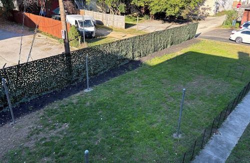 York Apartment | Walking distance to Wellspan York Hospital, York College. Comfortably sleeps 8.