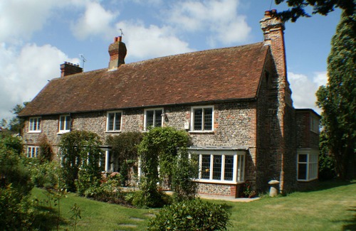 Littlehampton House | Walnut Tree House