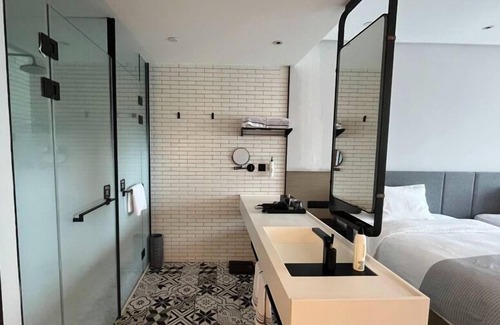 Yinzhou Hotel | Wanda Moments NingBo