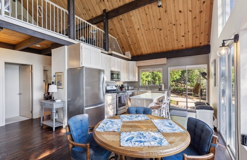 Kelseyville Cottage | Warm And Cozy Mountain And Lake View Haven 2 Bedroom Cottage by RedAwning