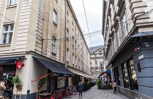 Lviv City Center Apartment | Warm in Lviv