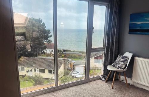 Dawlish House | Warren’s nest