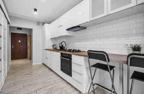 Bialoleka Apartment | Warsaw Apartments - Parking, Quiet Neighbourhood by Rentujemy