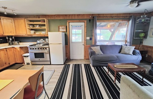 Washagami Cabin | Washagami Cabin at Pine Falls Lodge