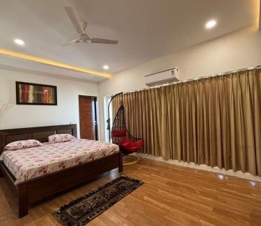 Kanathur Apartment | Water's egde service apartment