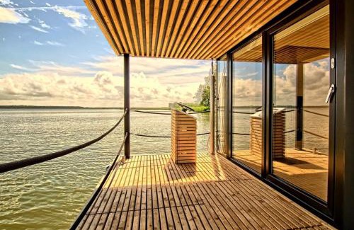 Plaue Boat Rental | Waterfront Loft