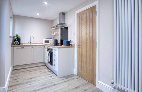 Wiseman's Bridge Apartment | Waterfront 1 - 1 Bedroom Apartment - Wisemans Bridge