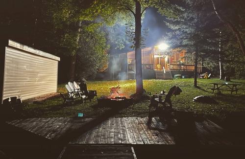 Kirkfield Cottage | Waterfront 3 Bedroom Kawartha Cottage