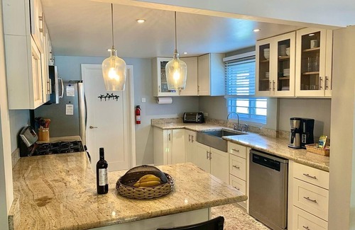 Rodney Bay House | Waterfront 3-Bedroom in the Heart of Rodney Bay