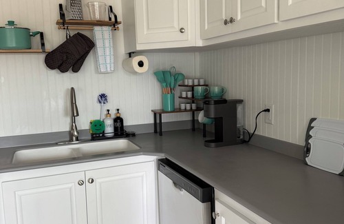 Salem House | Waterfront & 4 minutes from the Gulf of Mexico