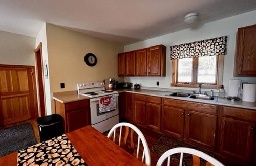 Steuben Cottage | Waterfront Cottage on Dyer Bay - Affordable Private Paradise