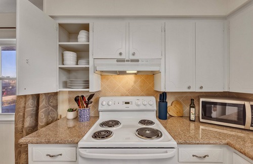 Bayou Vista House | Waterfront cottage in Bayou Vista. 30 day stay