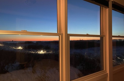 North Truro Cottage | WATERFRONT COTTAGE WITH PRIVATE BEACH! On Beach Point in Truro. Not a condo.