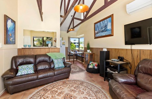 Raglan House | Waterfront Estuary Escape - Raglan Holiday Home