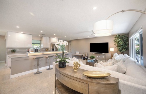Venetian Way House | Waterfront Gem Stunning Sunsets & Wildlife Views Boat Dock Mins to Beach