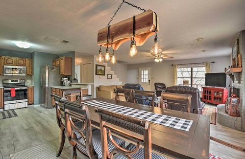 Gordon House | Waterfront Getaway w/Deck: Pet & Family Friendly!