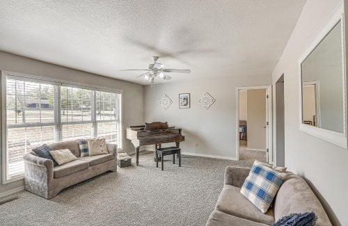 Arkansas City House | Waterfront Kansas Home with Private Fire Pit!