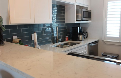 Key Allegro Condo | Waterfront Key Allegro Condo