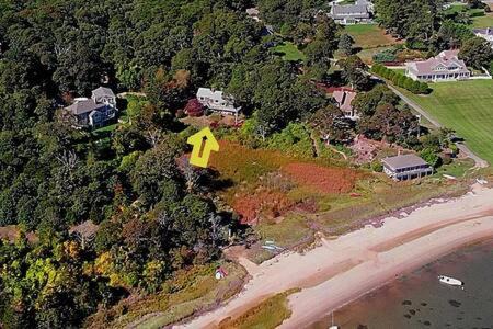 South Orleans House | Waterfront on Pleasant Bay