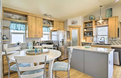 Port Isabel House | Waterfront Port Isabel Getaway: Bring Your Pet!