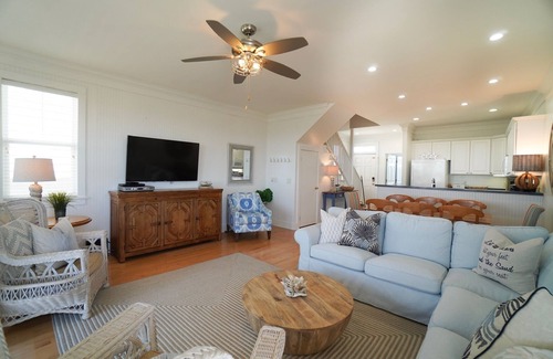 Bonito Boathouses House | Waterfront Property with Million Dollar Sunset Views!