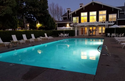 Richmond Condo | Waterfront Retreat in Bay Area, near San Francisco