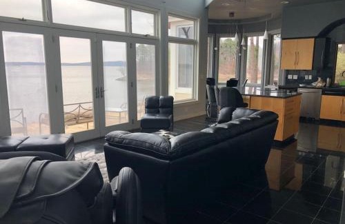 Dennis House | Waterfront Retreat with Indoor Pool on Grand Lake
