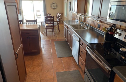 Pigeon Cottage | Waterfront Sand Point Cottage on Wild Fowl Bay Caseville MI