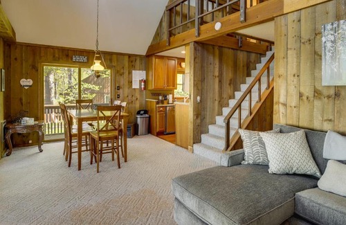 Glenn Haven Shores House | Waterfront South Haven Home with Beach Access!