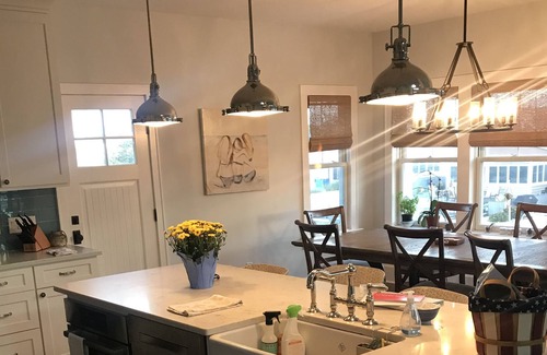 Normandy Beach House | Waterfront Starfish Cottage with private pool!